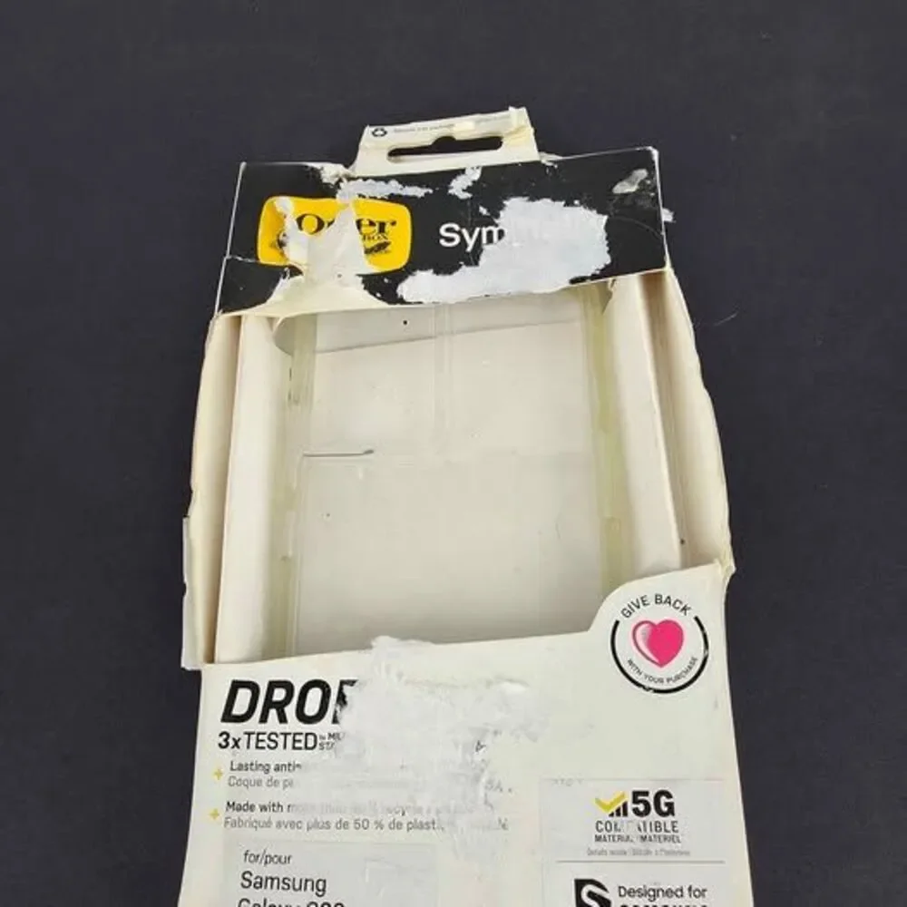 OtterBox Symmetry Series Clear Case for Samsung Galaxy S22 - Open Box